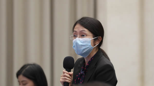 中国公民在海外走到哪里 领事保护和协助就要跟到哪里