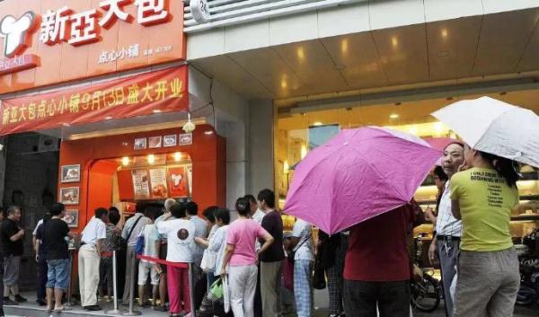 上海人曾经的“本土快餐”品牌，如今市区仅剩最后一家？你还记得它吗…