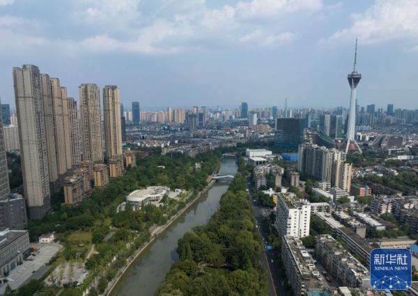 新华全媒+·新时代中国调研行·长江篇丨成都锦江七年之变 新华全媒+·新时代中国调研行·长江篇丨成都锦江七年之变