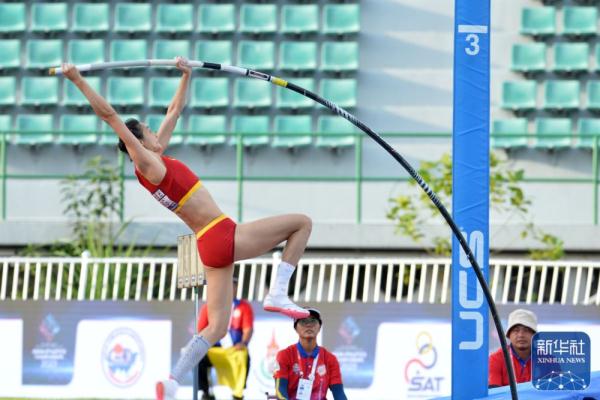 亚洲田径锦标赛 | 李玲夺得女子撑杆跳高冠军