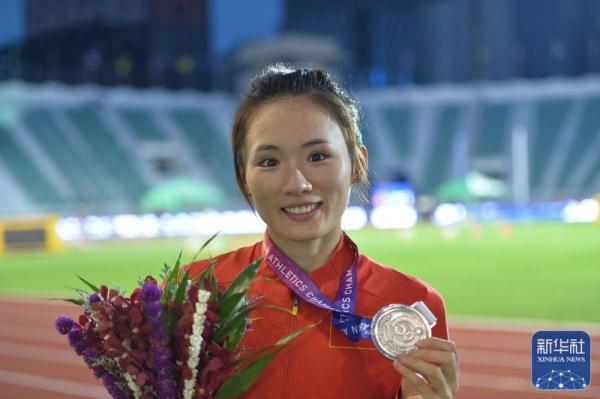 亚洲田径锦标赛：许双双获得女子3000米障碍亚军