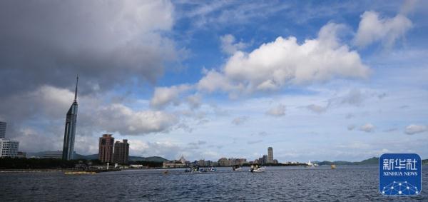 游泳世锦赛 | 首金诞生 德国选手获公开水域女子10公里冠军