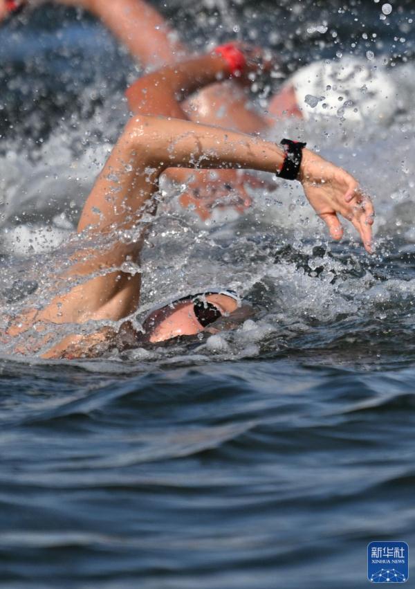 游泳世锦赛 | 首金诞生 德国选手获公开水域女子10公里冠军