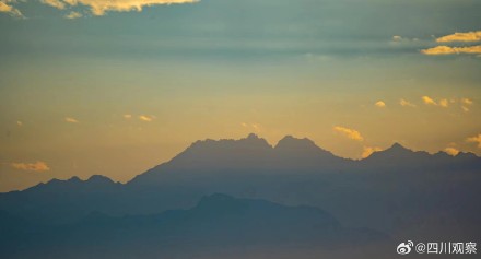 美到心坎！四川夏天的晚霞盲盒