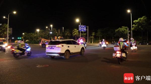 一晚查处49起！海口交警整治“飙车炸街”等违法行为