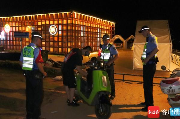 一晚查处49起！海口交警整治“飙车炸街”等违法行为