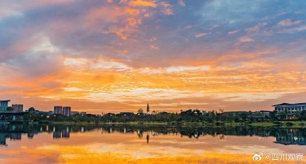 美到心坎！四川夏天的晚霞盲盒