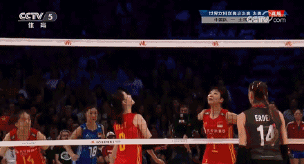 比赛结束！中国女排获得亚军