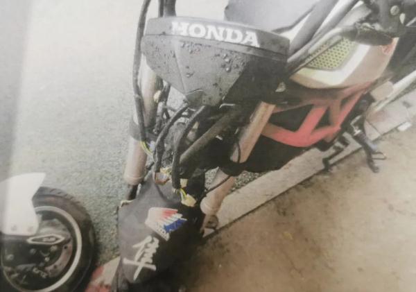 14岁少年无证驾驶摩托车 造成对方十级伤残 判了！