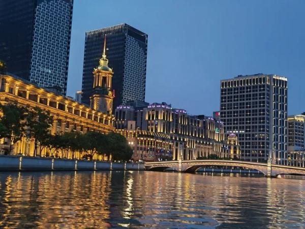 一票难求！坐船夜游苏州河也要靠秒杀？有人提前定好闹钟抢船票...