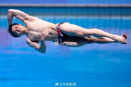 广东选手彭健烽1米板夺冠