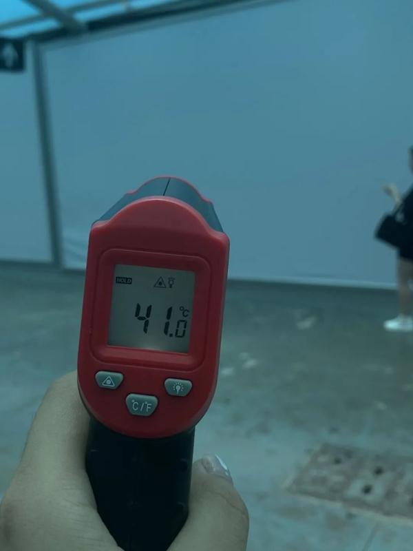 这是上海夏天最“恐怖”的一段地铁换乘通道？网友吐槽：热到崩溃