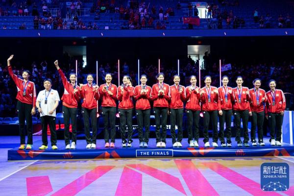 世界女排联赛中国队摘银