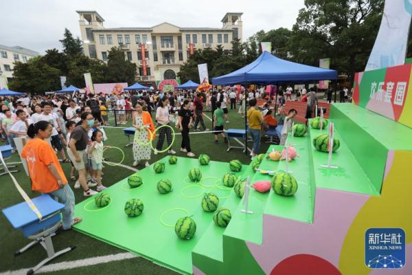 上海：社区嘉年华 共促邻里情