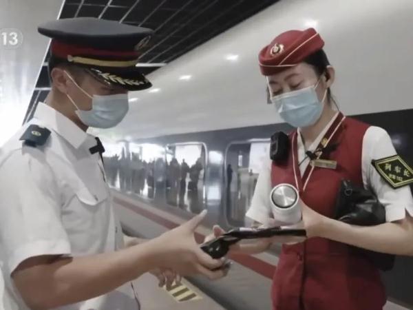 失物招领！上海虹桥火车站3个仓库都“爆仓”了