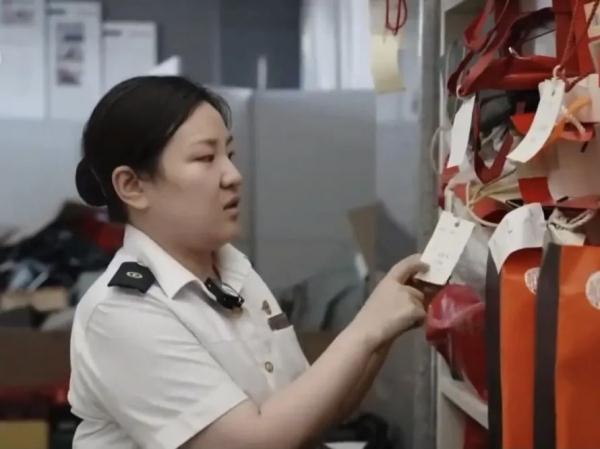 失物招领！上海虹桥火车站3个仓库都“爆仓”了