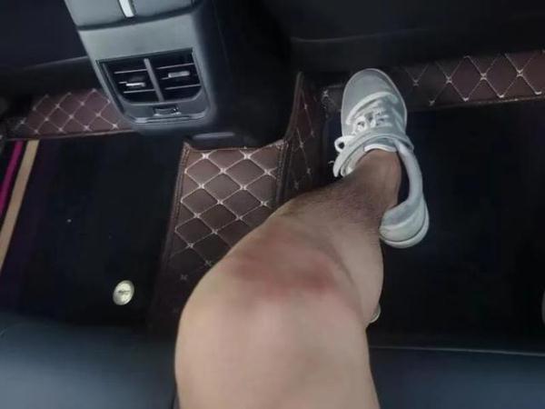 镇江俩民警真赞!出差途中还救个人! 镇江俩民警真赞!出差途中还救个人!