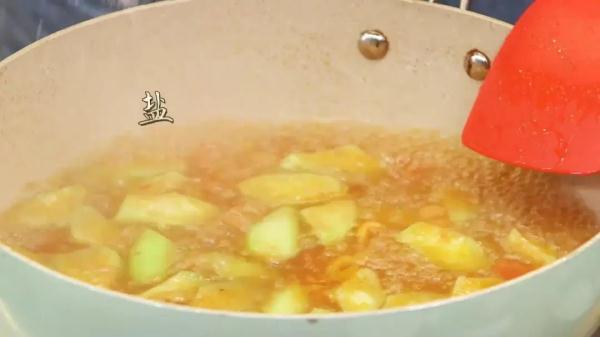 博士的独家菜谱,大厨的发海参秘籍,为夏季餐桌添凉意! 博士的独家菜谱,大厨的发海参秘籍,为夏季餐桌添凉意!