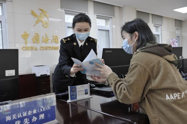 活力走强结构更优 我国外贸进出口稳中提质、符合预期