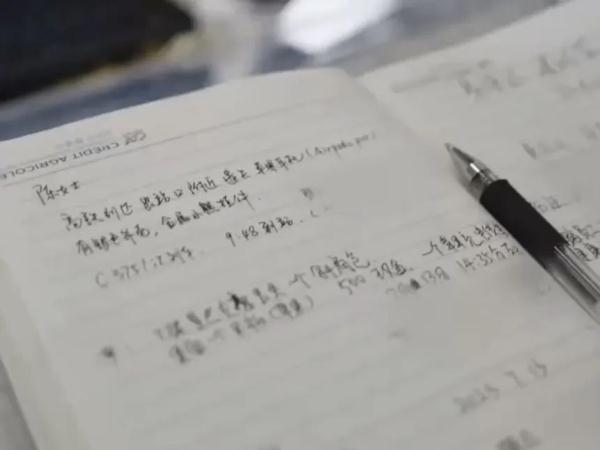 失物招领！上海虹桥火车站3个仓库都“爆仓”了