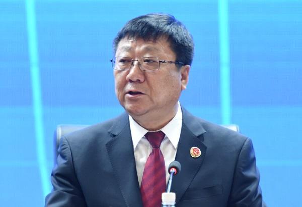 “假离婚”，违规收受礼品礼金……退休厅官被开除党籍！