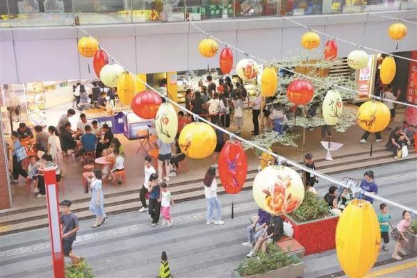 为何港人越来越青睐深圳？
