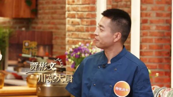 这个时候的大闸蟹叫六月黄，味道最鲜美！