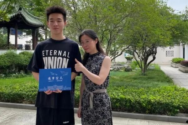 排面！江苏这些学生将坐“运-20”去上大学！