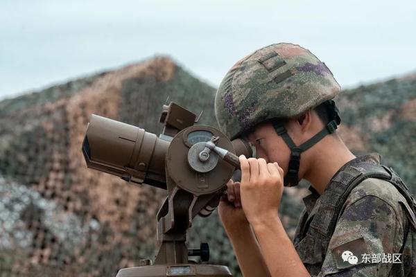 第73集团军某防空旅组织体系防空反导演练