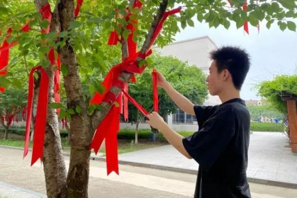 排面！江苏这些学生将坐“运-20”去上大学！