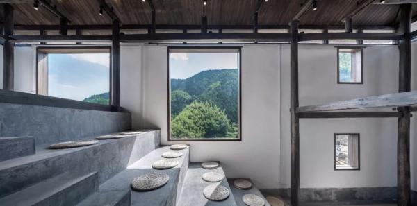 收 藏 ！暑 期 书 店 打 卡 计 划