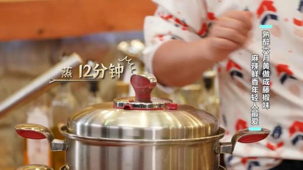 这个时候的大闸蟹叫六月黄，味道最鲜美！