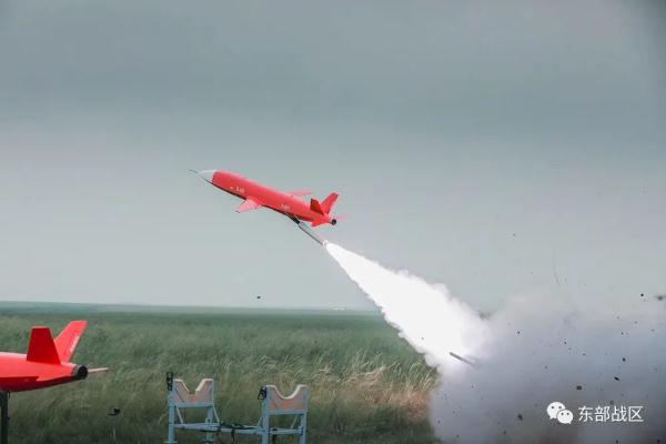 第73集团军某防空旅组织体系防空反导演练