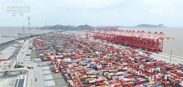 上海洋山港成为港口低碳新标杆 “中国芯”降本增效成果显著