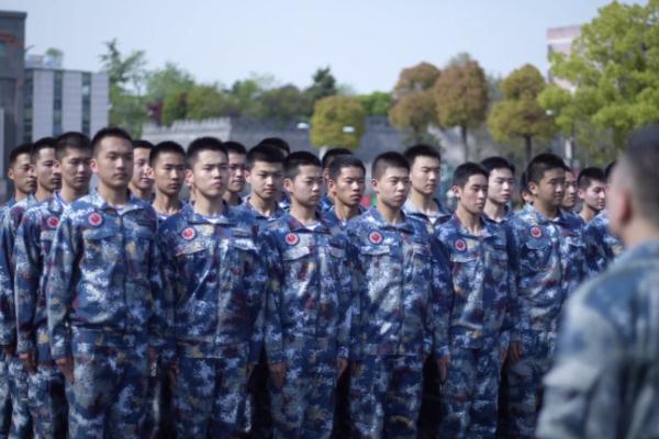 排面！江苏这些学生将坐“运-20”去上大学！