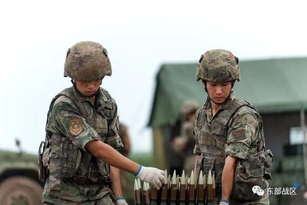 第73集团军某防空旅组织体系防空反导演练