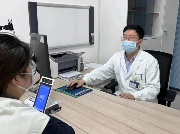 “一次挂号管三天”?河南这两家医院已推行 “一次挂号管三天”?河南这两家医院已推行
