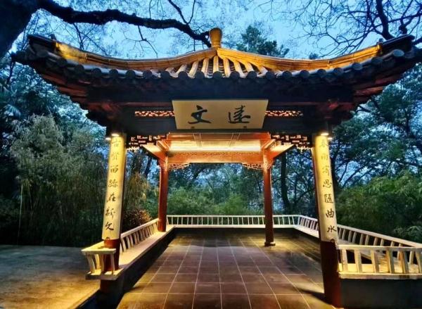 在南京,有一种闲逛叫打卡文学小路 在南京,有一种闲逛叫打卡文学小路