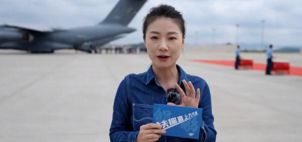 坐着运-20去上学！网友：这排面