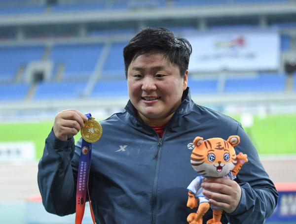 全国田径锦标赛:巩立姣夺冠并达标巴黎奥运会 全国田径锦标赛:巩立姣夺冠并达标巴黎奥运会