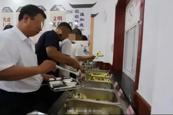 一县委党校餐厅推出“清廉餐”？当地通报