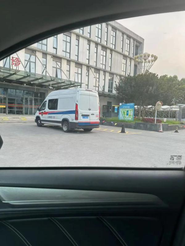 上海一五星酒店疑似多人食物中毒被送医