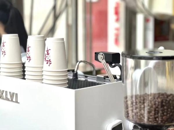 烤鸭+雨花茶+咖啡！“00后”创意咖啡，你试试吗？