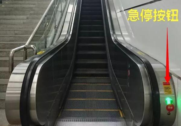 痛心!4岁男童在商场脚趾被夹断,出门玩要当心这些 痛心!4岁男童在商场脚趾被夹断,出门玩要当心这些