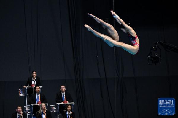 游泳世锦赛 | 朱子锋/林珊混双三米板夺冠 游泳世锦赛 | 朱子锋/林珊混双三米板夺冠