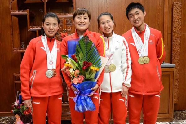 这位“妈妈”，了不起！
