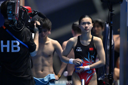 朱子锋林珊混双三米板夺冠