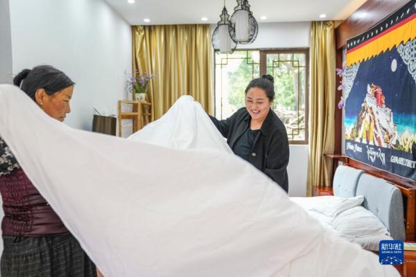 西藏:生态旅游唤醒“遗忘的村落” 西藏:生态旅游唤醒“遗忘的村落”