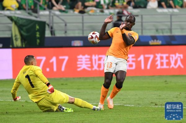 足球丨中超：北京国安胜青岛海牛