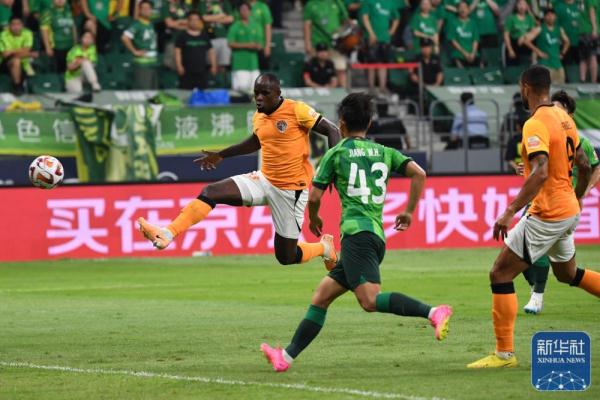 足球丨中超：北京国安胜青岛海牛